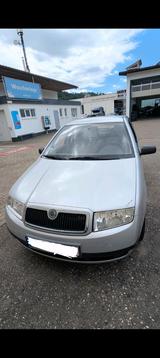 Skoda auto Skoda Fabia 1.4 TÜV neu - Skoda Fabia aus 2000: 1.4