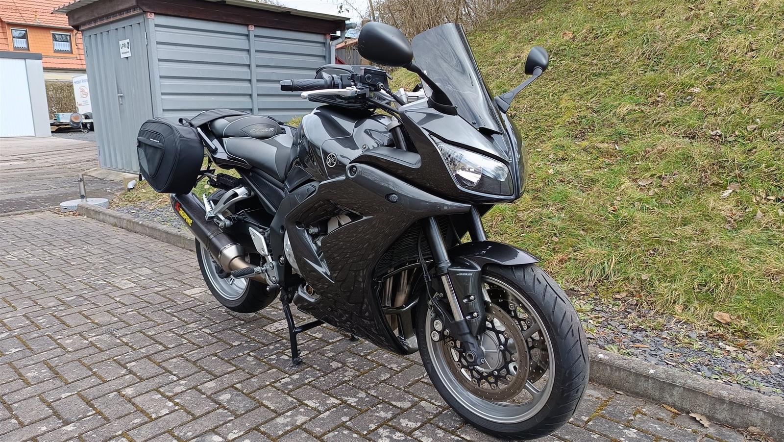 Yamaha FZ1 Fazer ABS