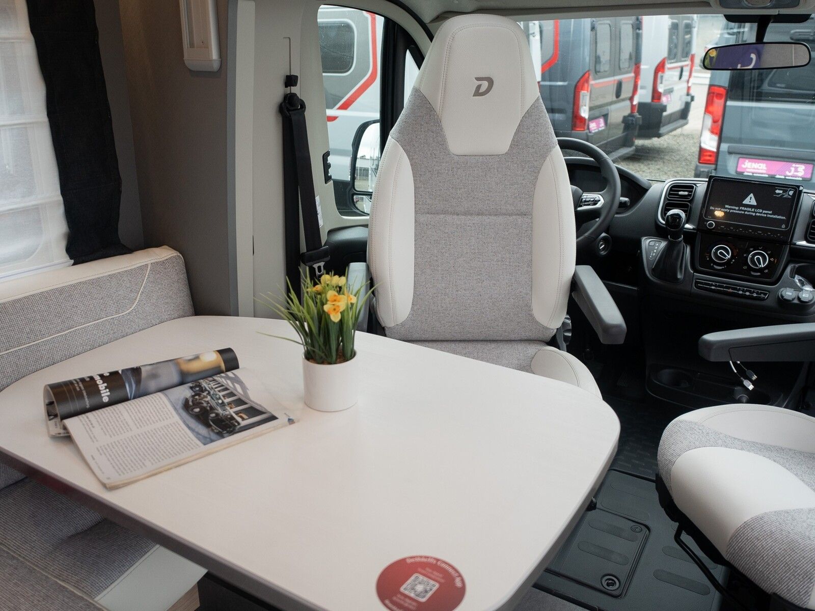 Fahrzeugabbildung Dethleffs Just Camp Active T 7052 EB AKTION*Hubbett*MJ26