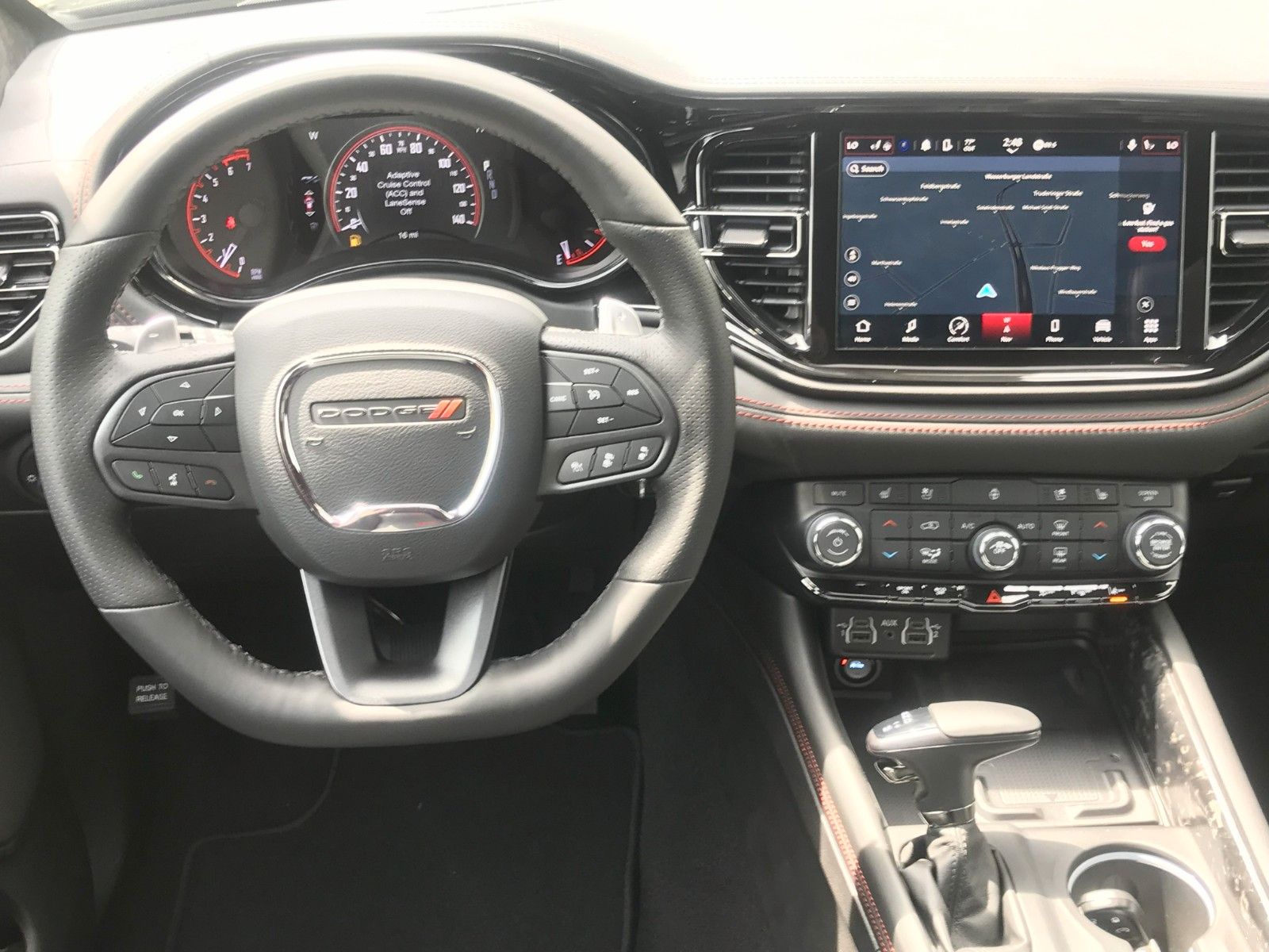 Fahrzeugabbildung Dodge Durango R/T  *7-SITZER*LPG*AHK*Pano