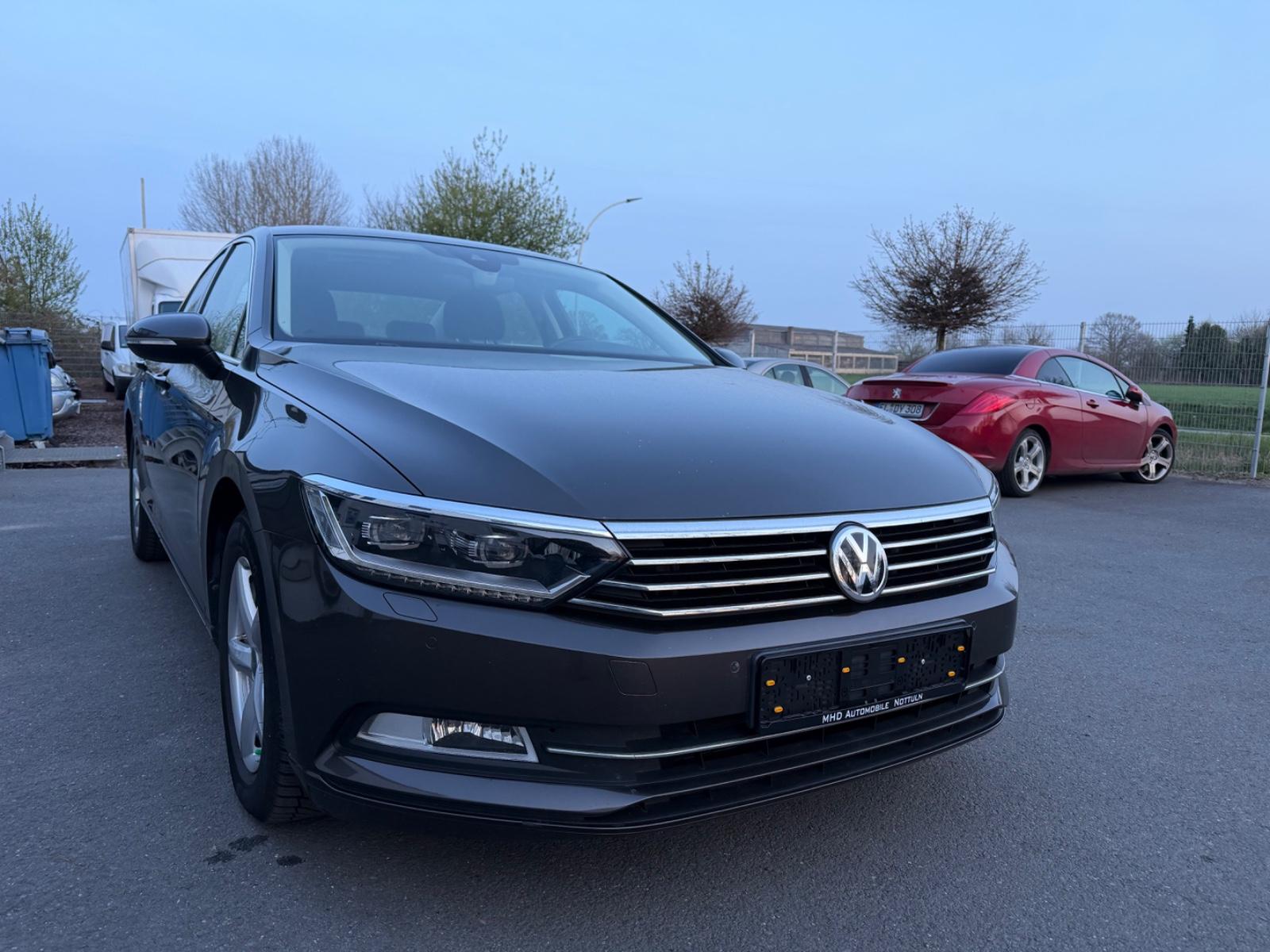 Volkswagen Passat Lim. Comfortline BMT/Start-Stopp DSG Navi