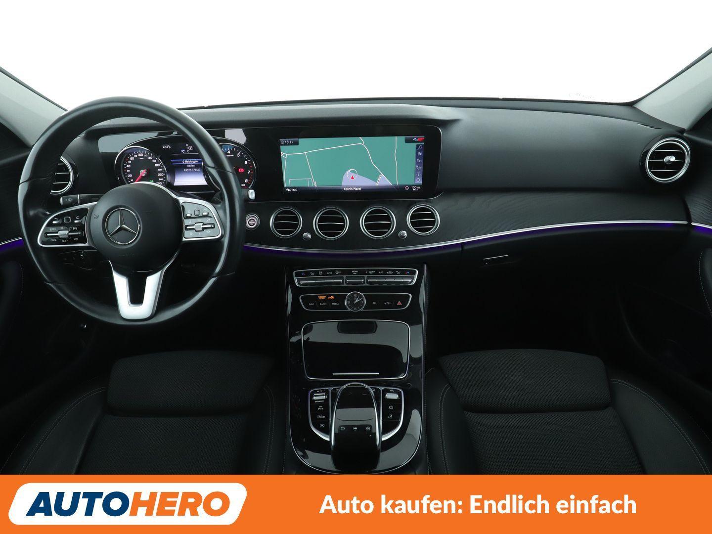 Mercedes-Benz E 200 T Avantgarde Aut.*NAVI*CAM*LED*SHZ*