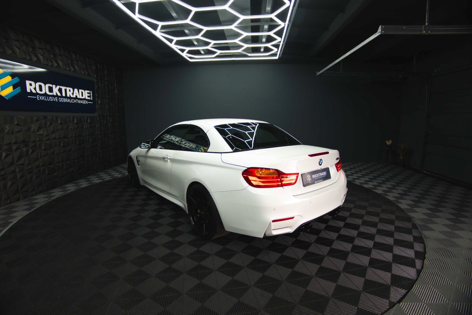 Fahrzeugabbildung BMW M4 Cabrio Performance Carbon 533PS Stage 2