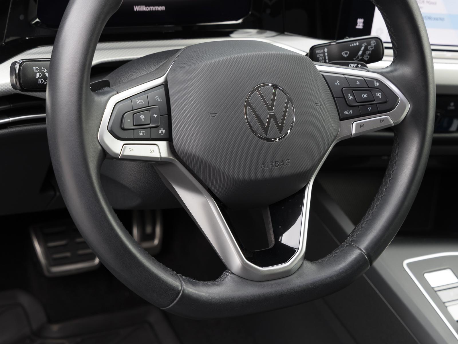 Volkswagen Golf VIII 1.0 eTSI DSG Move STANDHZG REARVIEW LE, миниатюра 10