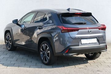Lexus UX - 5