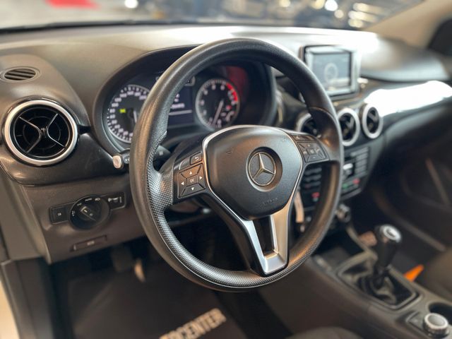 Mercedes-Benz B 180 *Kamera*Klima*Unfallfrei*