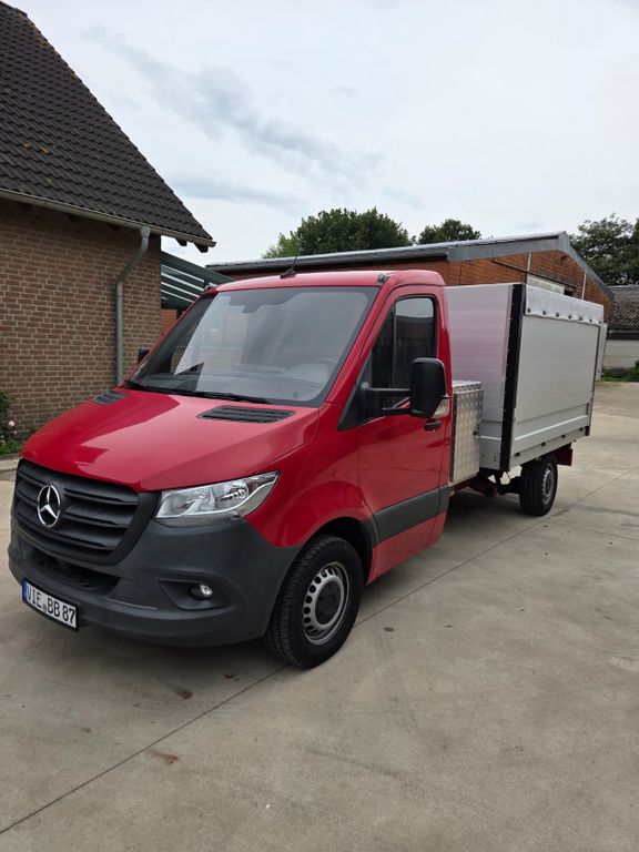 Image of Mercedes-Benz Sprinter