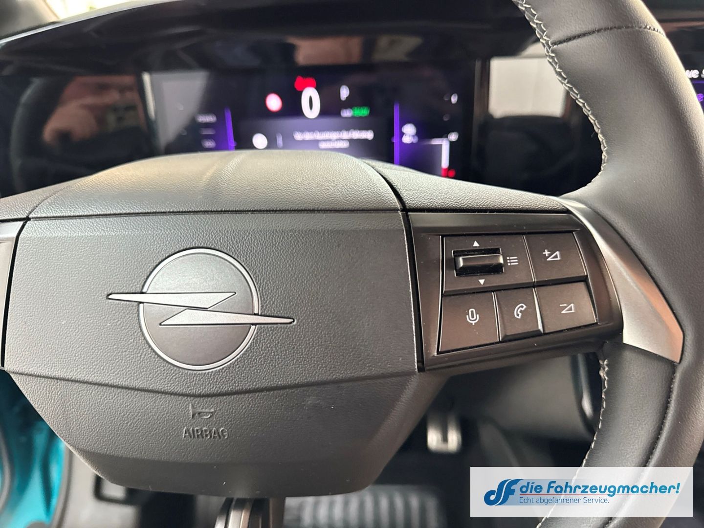Fahrzeugabbildung Opel Mokka e GS Navi 54kWh Digitales Cockpit LED Ble