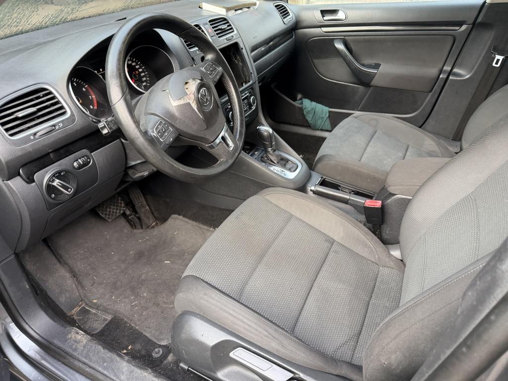 Volkswagen Golf 2012 — photo 6