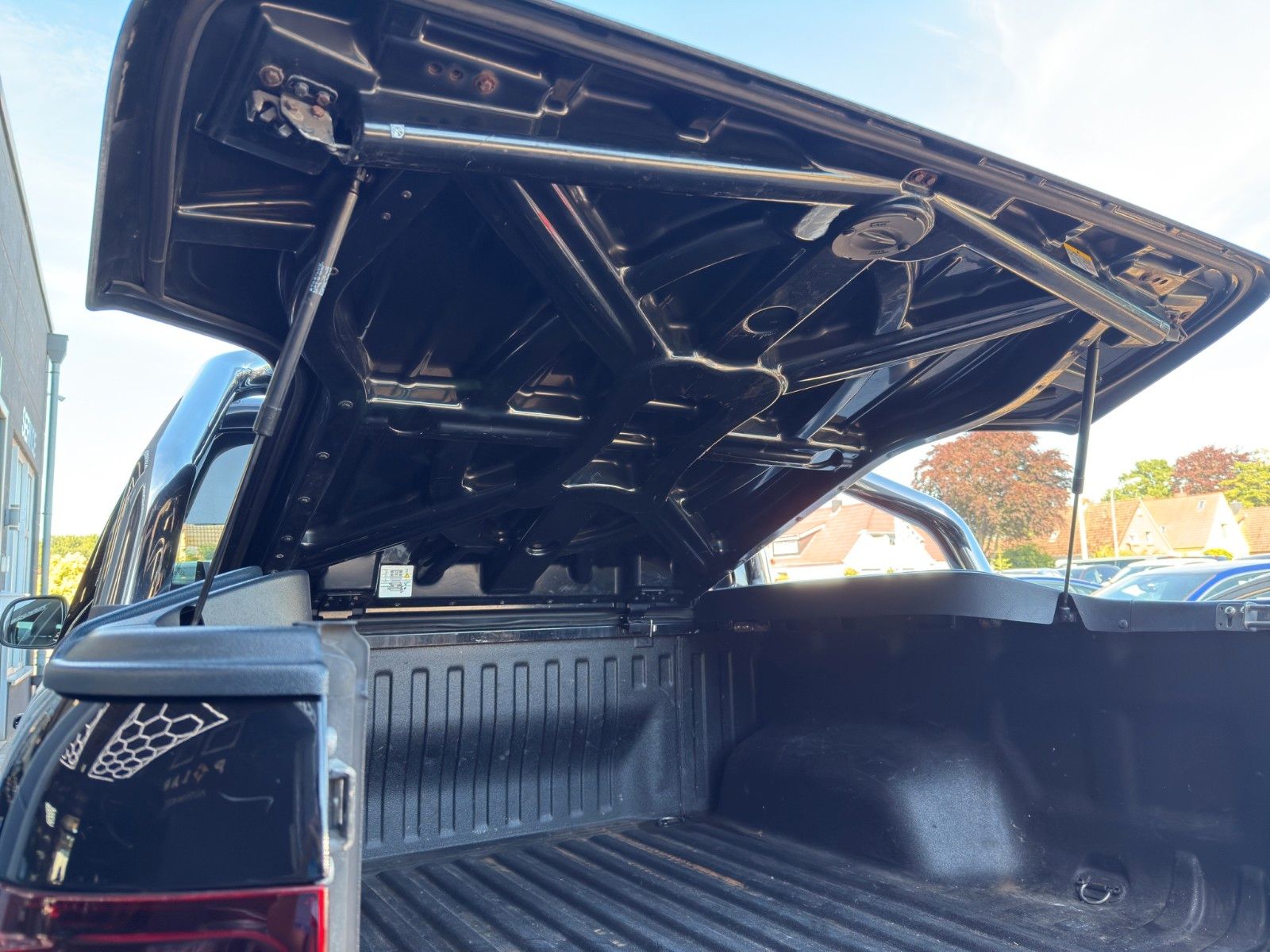 Fahrzeugabbildung Volkswagen Amarok 4Motion *Standheizung*AHK*Kamera*Bi-Xen*