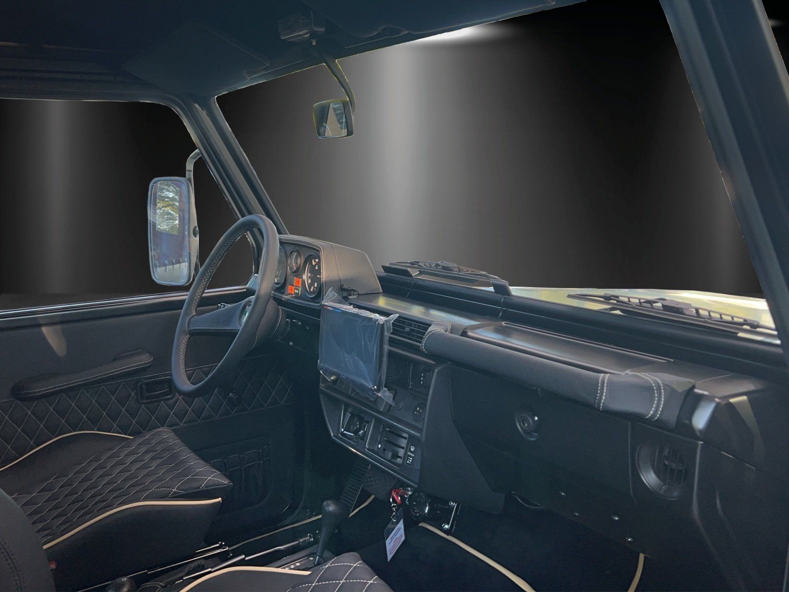 Fahrzeugabbildung Mercedes-Benz Puch 230 GE frame-off Restauration