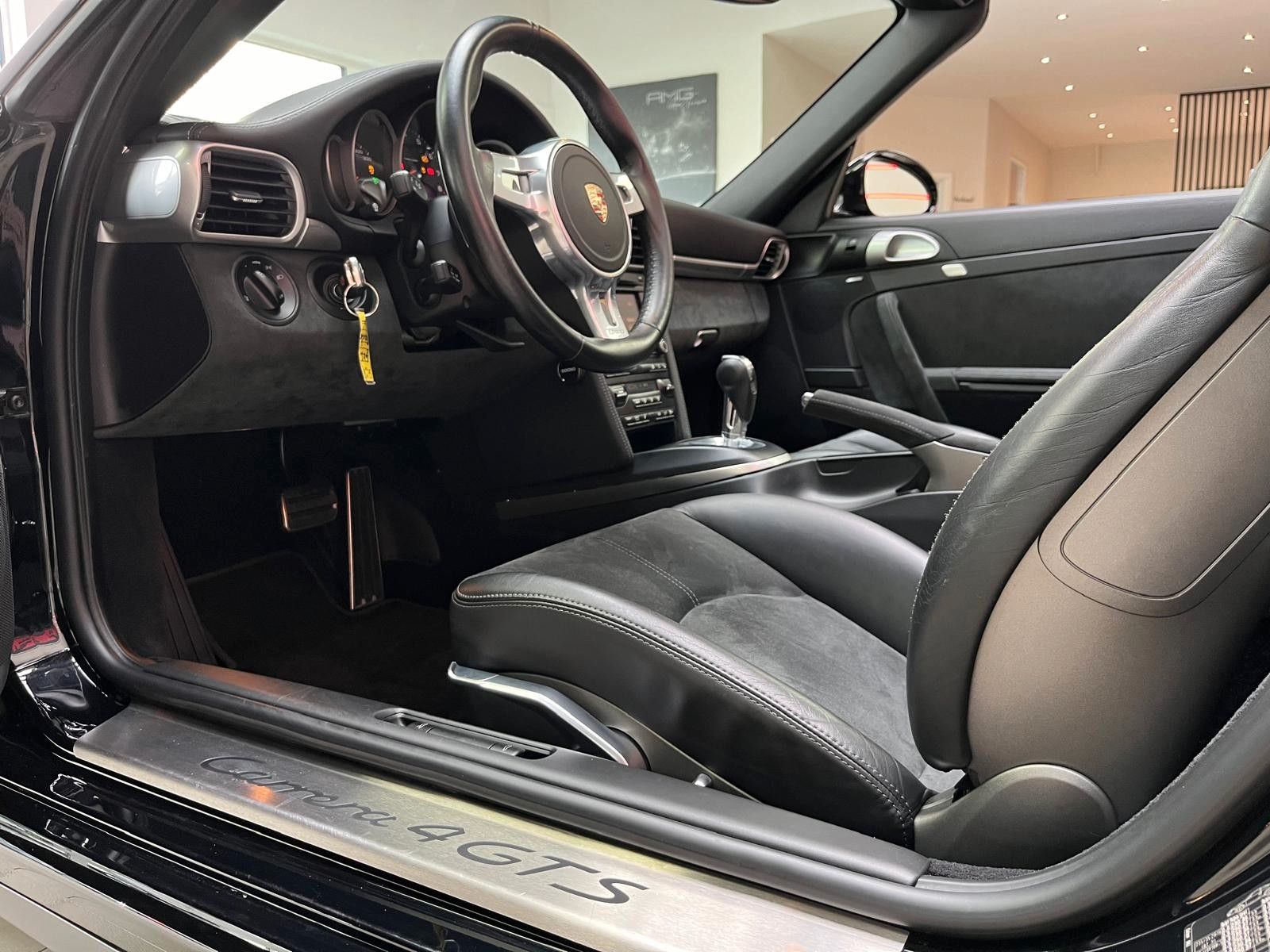 Fahrzeugabbildung Porsche 911 997.2 Carrera 4GTS 3.8 Cabriolet*Chrono*2.H.