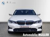 BMW 320 i Lim. Sport Line*Laserlicht*Lenkradhzg.*DAB - BMW 320 in Bielefeld