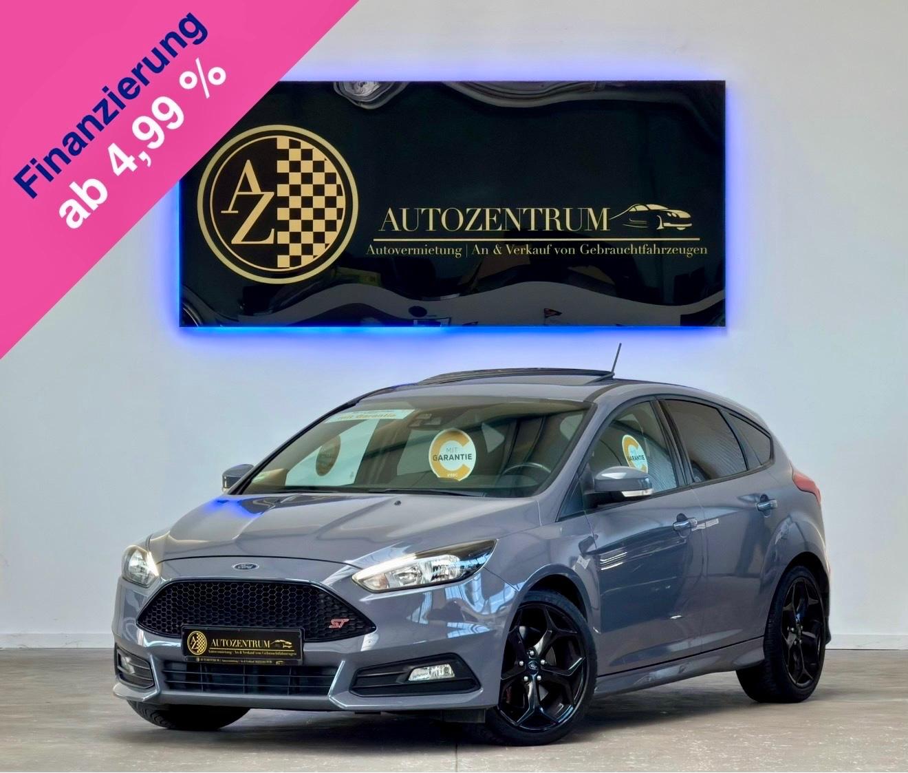 Ford Focus ST Lim. *GARANTIE*RECARO*S-DACH*NARDO-GRAU