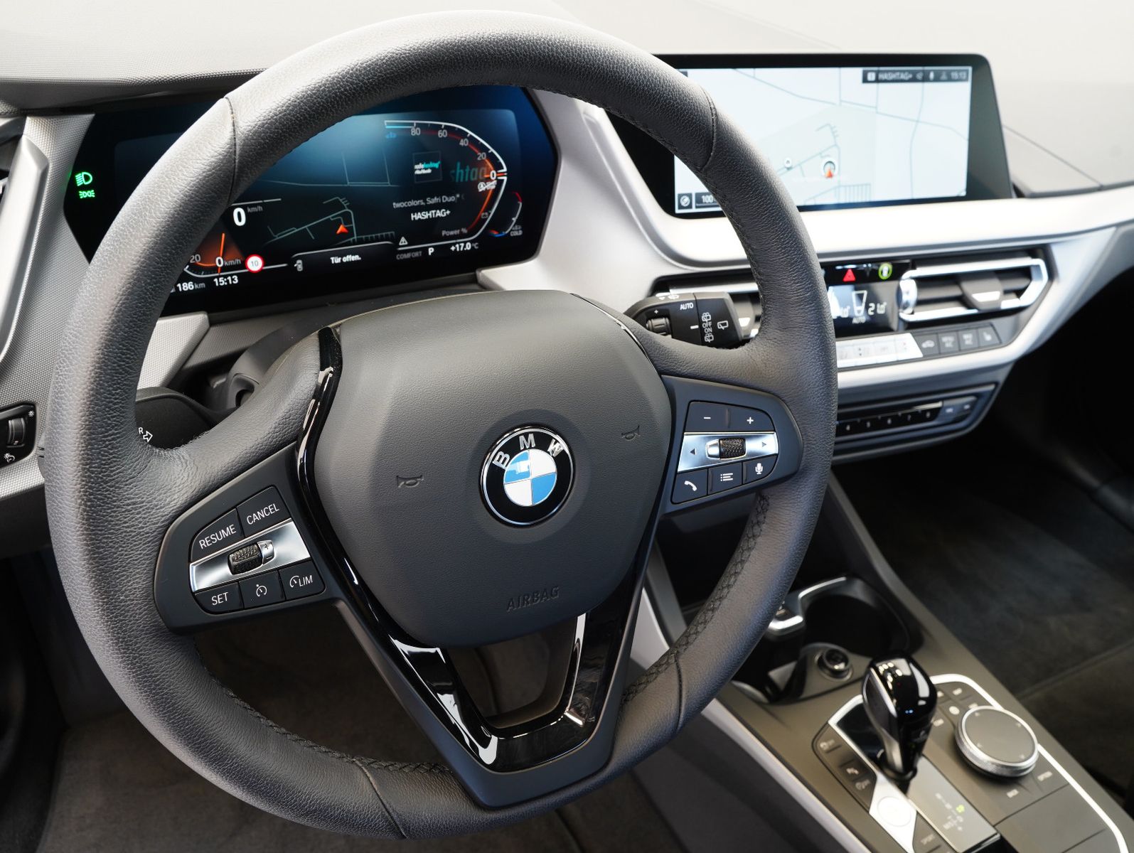Fahrzeugabbildung BMW 120 d Advantage LED/NAVI/DRIVING-ASSISTANT