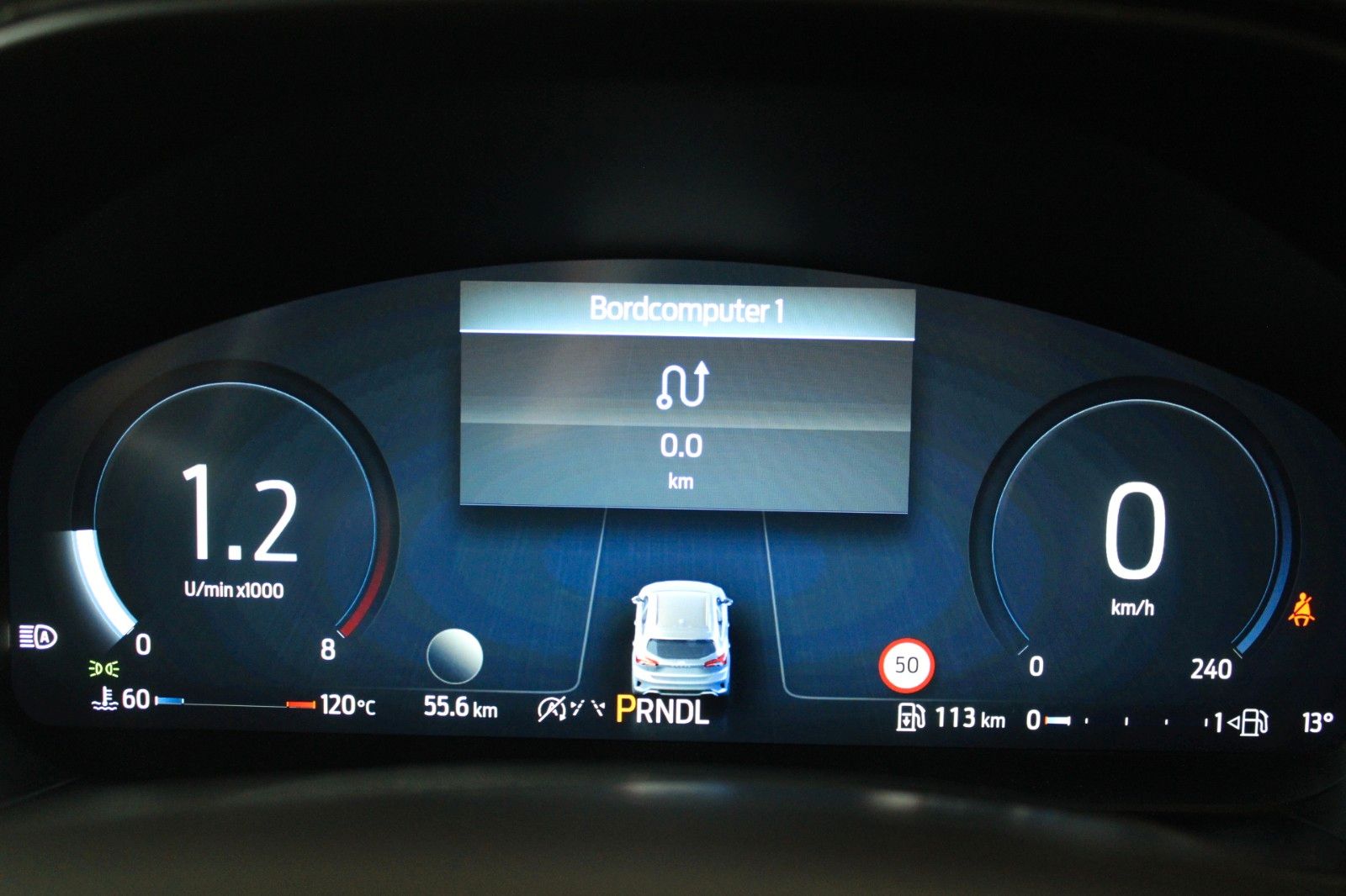 Fahrzeugabbildung Ford Focus Hybrid ST-Line X Automatik Top Ausstattung