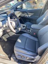 Toyota bZ4X AWD Lounge + Sky- & Soundpaket - Toyota: 4.4