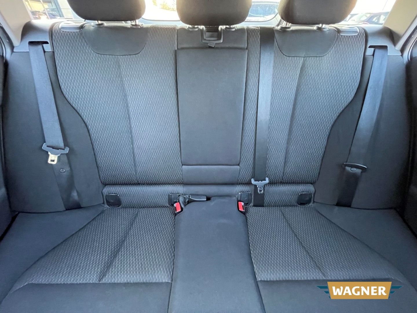 Fahrzeugabbildung BMW 320 d Touring Sitzheizung Tempomat Klimaautomati