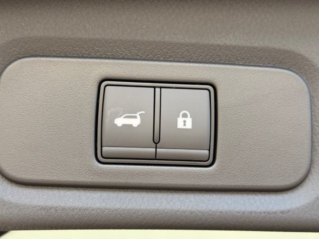 Fahrzeugabbildung Nissan Qashqai 1.3 DIG-T Xtronic Tekna PGD*Bose*MJ26