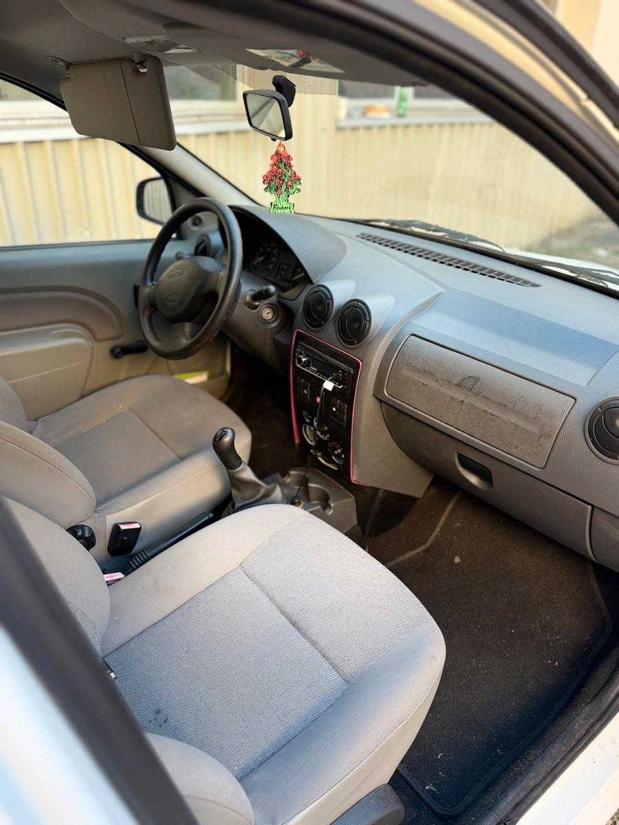 Dacia Logan 2009 — engine 75 HP (55kW)
