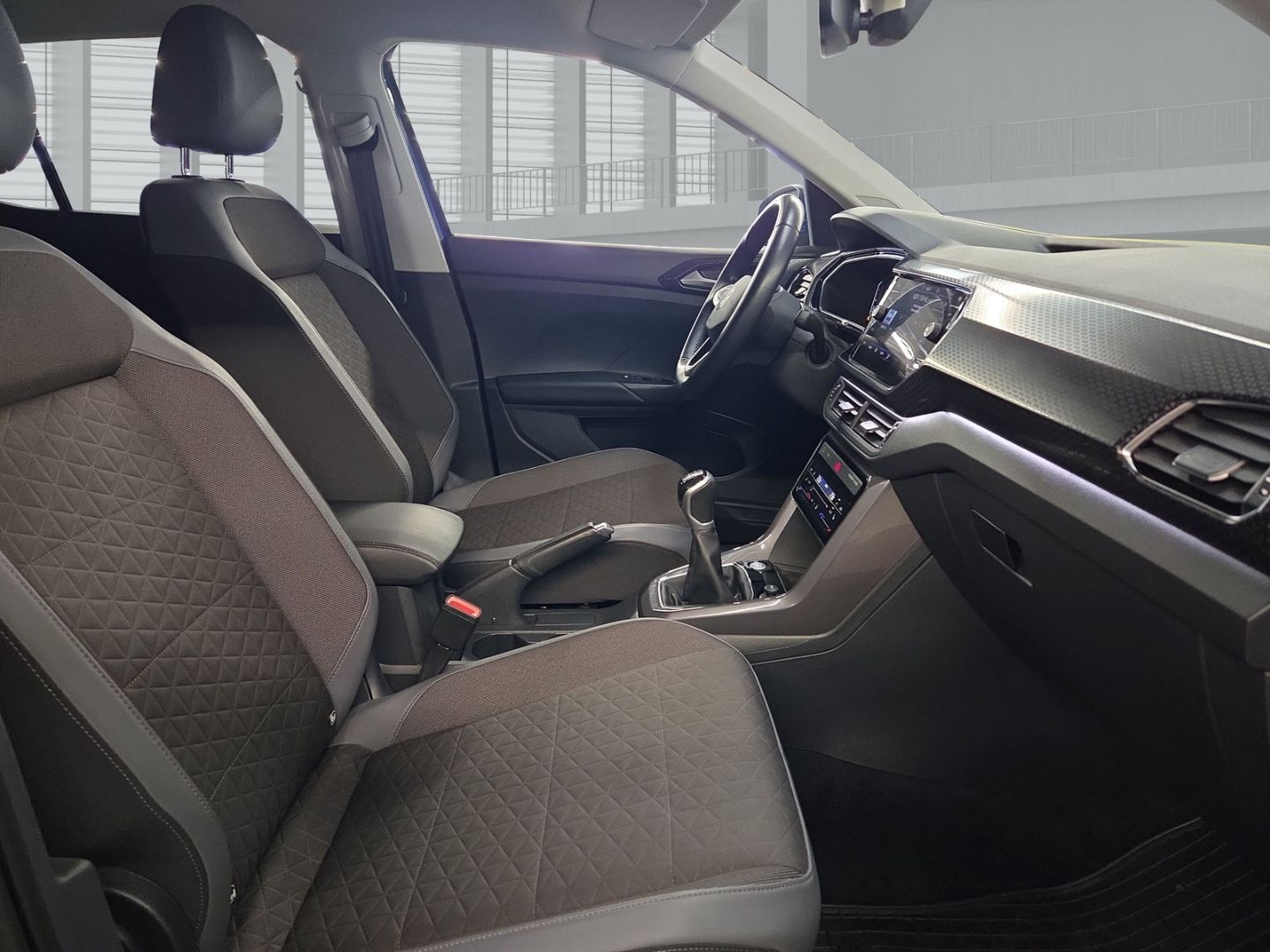 Fahrzeugabbildung Volkswagen T-Cross Style 1.0 TSI Digitales Cockpit Soundsys