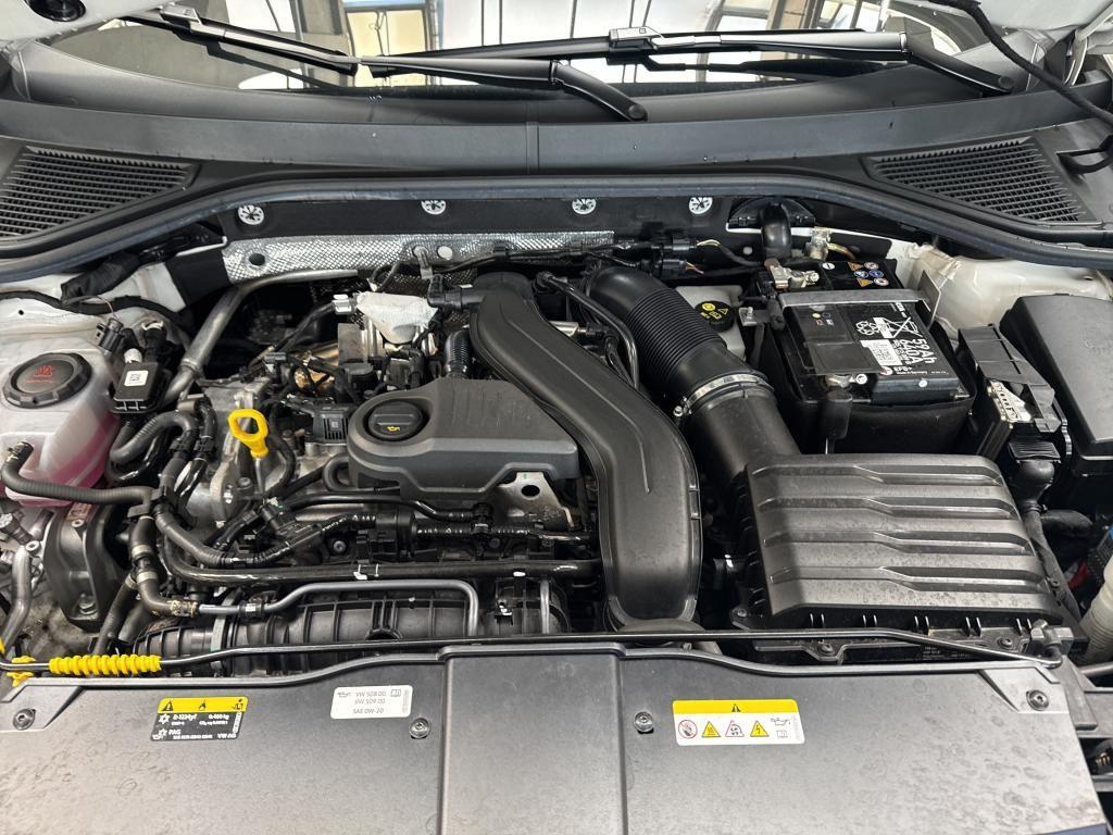 Volkswagen T-Roc R-Line 1.5 TSI 110kW 7-Gang DSG 4 Türen, миниатюра 18