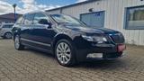Skoda Superb Combi Elegance - Skoda Superb aus 2011: Kombi