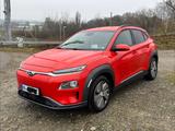 Hyundai KONA Elektro Premium SOH 94% - Hyundai KONA Elektro von privat