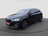 Skoda Fabia 1.5 TSI DSG Tour NAVI AHK ACC PDC RFK SMAR - Skoda Fabia: R