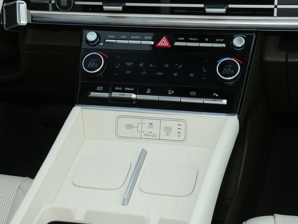 Hyundai SANTA FE - Bild 8