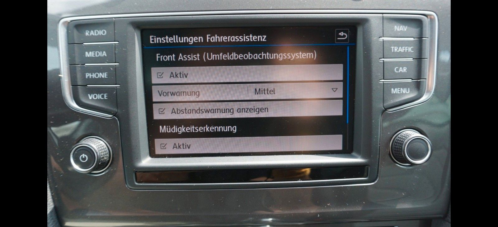 Fahrzeugabbildung Volkswagen Golf VII Alltrack, Variant, BMT, 4M,T.Leder,Navi