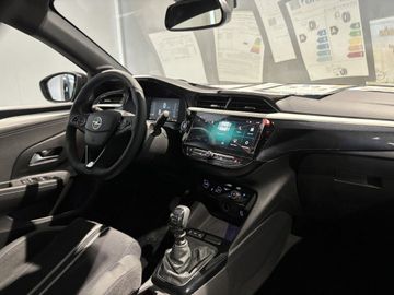 Fotografie 8 des Opel Corsa 1.2 Direct Injection Turbo GS