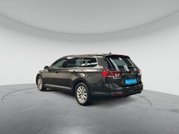 Volkswagen Passat Variant - 4