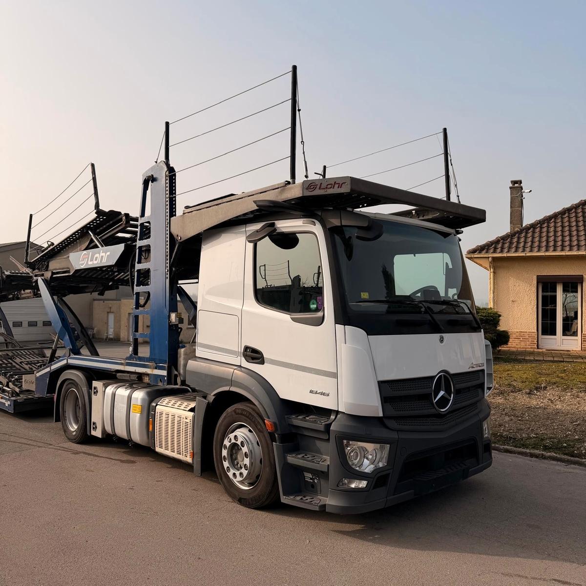 Mercedes-Benz Actros 1846 + Lohr 2.53 WXS 2017 , 4 units