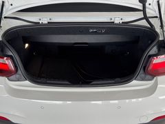 BMW 228 i M Sport Cabrio /DAB/Tempomat/SHZ/Leder BMW 228 i M Sport Cabrio /DAB/Tempomat/SHZ/Leder