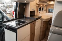 Malibu Van first class - two rooms GT skyview 640 LE RB (12/26)