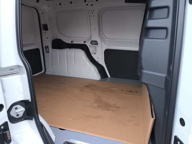 Fahrzeugabbildung Volkswagen Caddy Kasten Cargo 1.5 TSI KLIMA SHZG GZJR RADIO