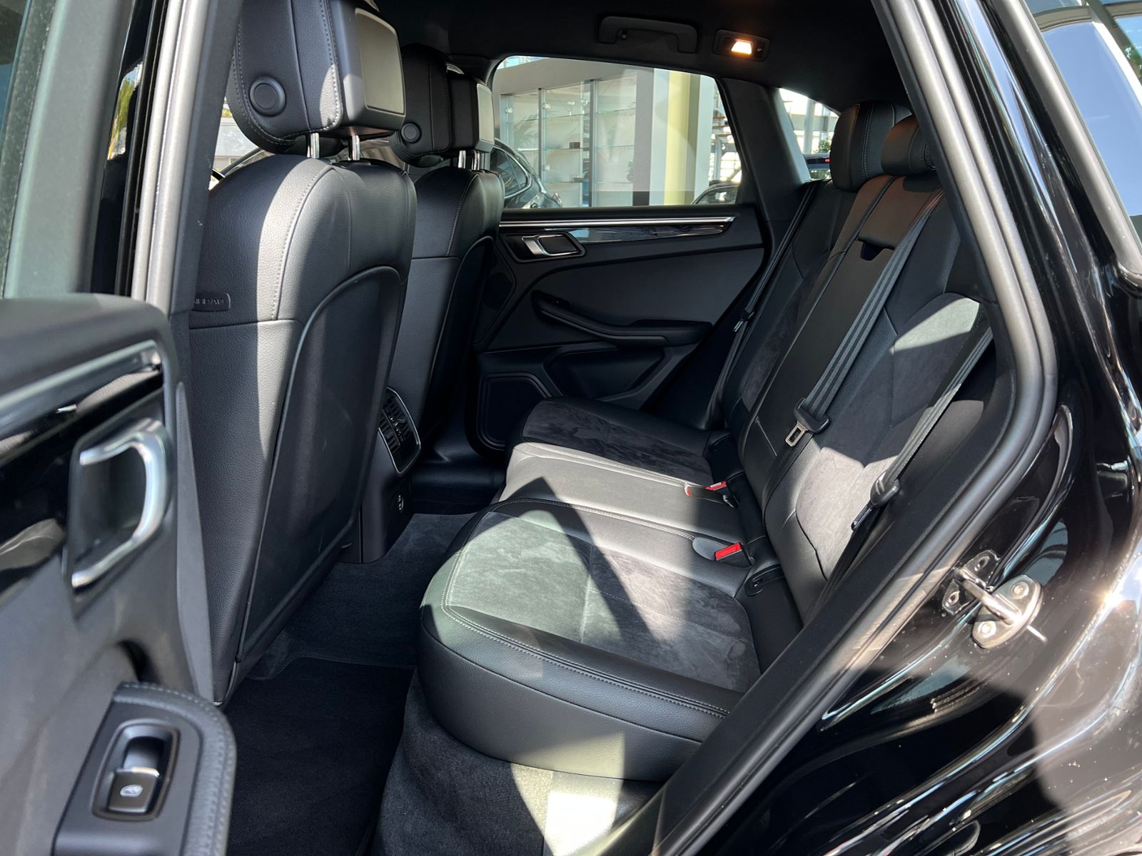 Fahrzeugabbildung Porsche Macan S Allrad KLIMA NAVI ALU