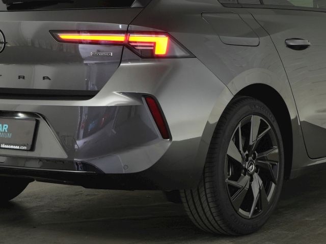 Astra L LIM GS PHEV AT+NAVI+360 GRAD KAMERA+LED