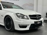 Mercedes-Benz C 63 AMG Coupe*PANO*H&K*19"*BREMSE NEU* - Mercedes-Benz C 63 AMG in Hannover