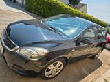 Kia cee'd / Ceed 1.4 CVVT Attract Attract - Kia: Cee D Attract