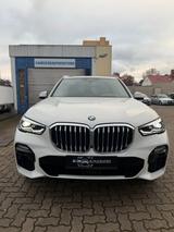 BMW X5 30D M Sport H/K LüftFed Massage Integral Pano - BMW X5 mit Diesel-Antrieb: Weiß, Luftfederung, Geländewagen
