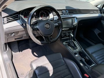 Volkswagen Passat Variant - 9