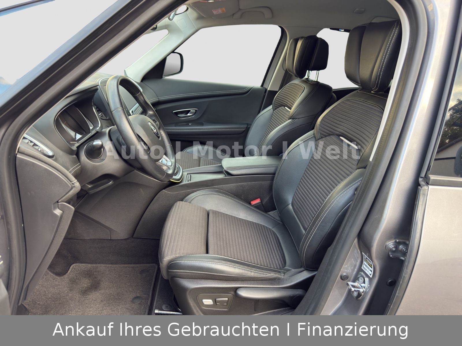 Fahrzeugabbildung Renault Scenic IV Intens AHK/20"ZOLL/MASSAGE/SHZ/HEAD-UP