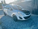 Opel Corsa 1.4 Color Edition 74kW Color Edition - Opel Corsa aus 2011: Color Edition