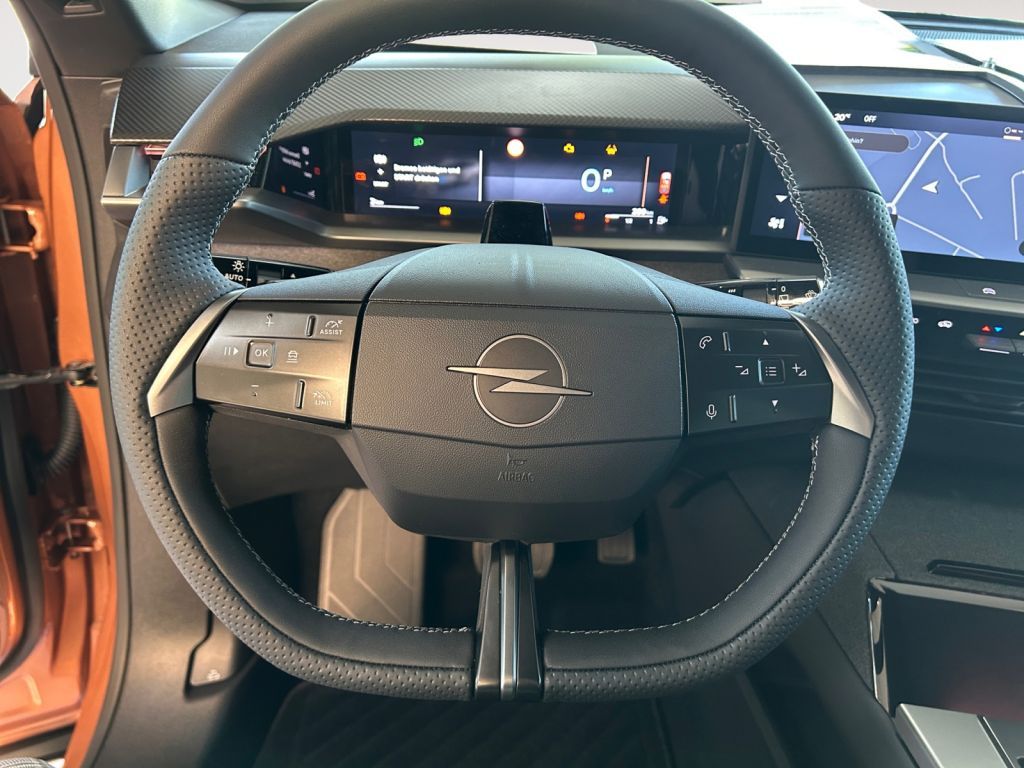 Fahrzeugabbildung Opel Grandland 1.2 DI Hybrid 48 V Automatik GS (K)