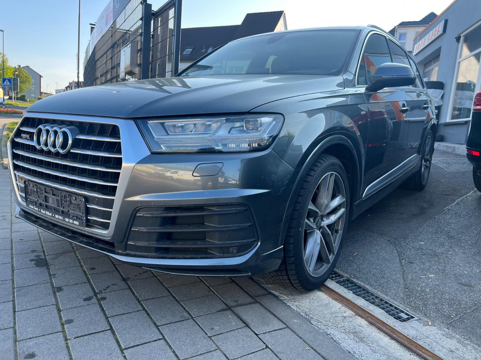 Audi Q7 3.0 TDI quattro*S Line*