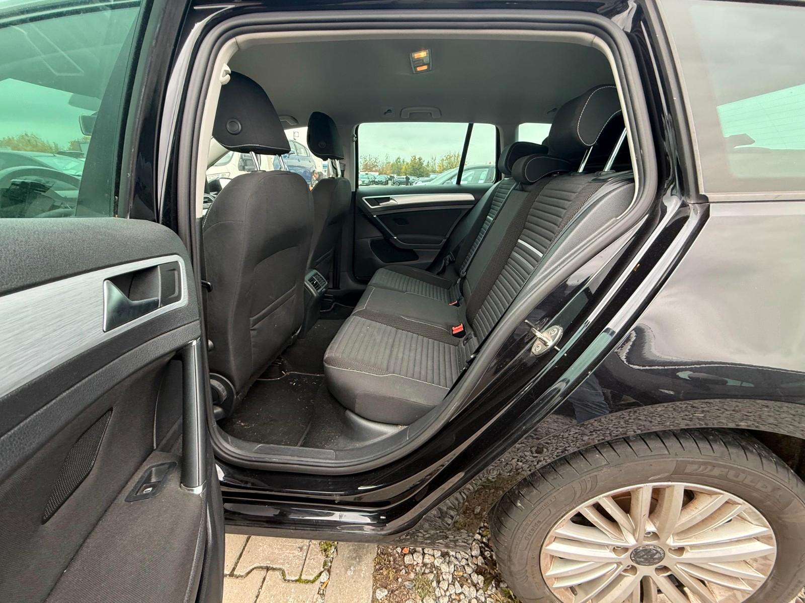 Volkswagen Golf 2015 — photo 10