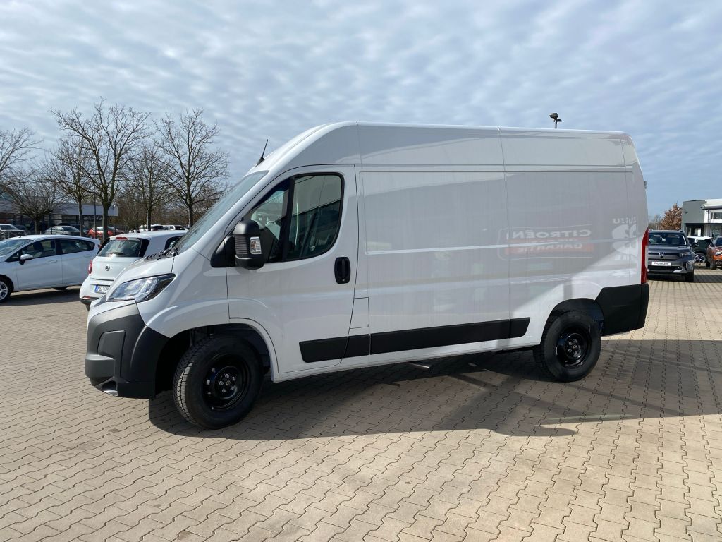 Fahrzeugabbildung Citroën Jumper 2.2 BlueHDi 140 L2H2 *AZV*Navi*Rückfahrk*
