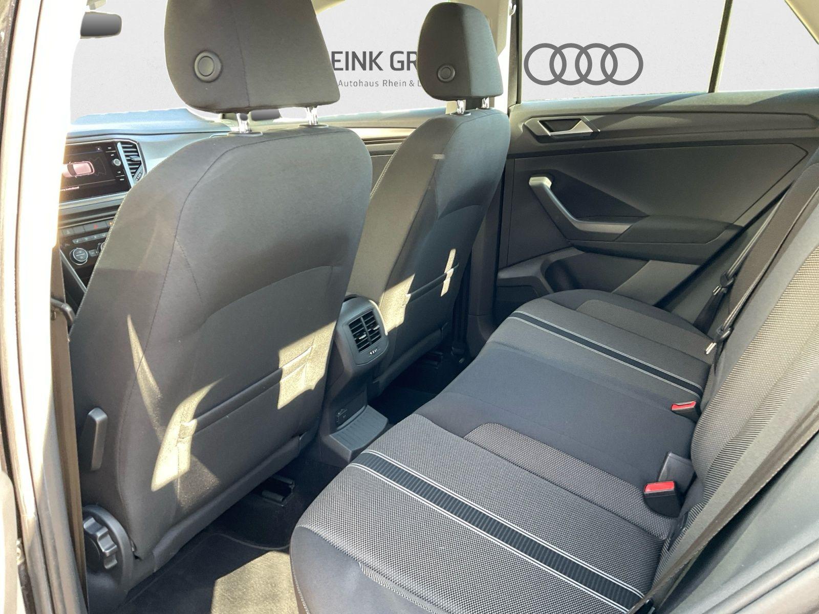 Volkswagen T-Roc 1.0 TSI Style KAMERA LED SITZHZG ALLWETTER